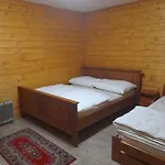 Σαλέ Barangolo Vendeghaz *